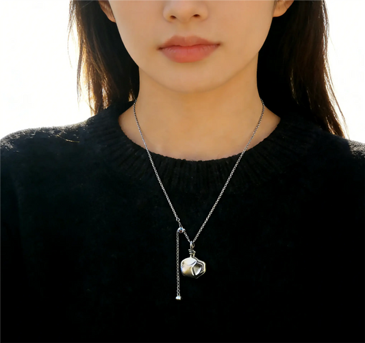 慵懶感金屬銀長鍊 LUX GLOW