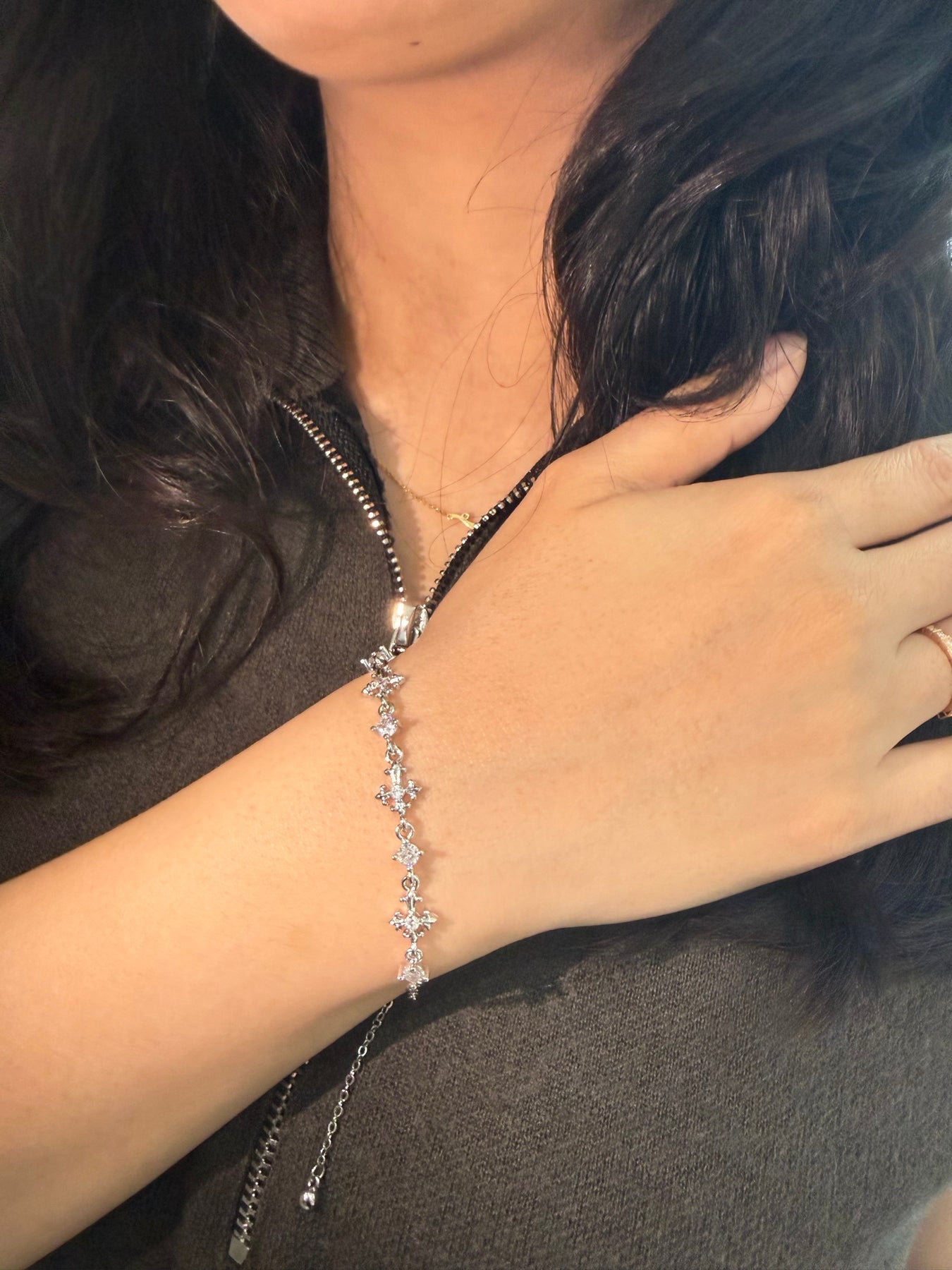 LUX GLOW 手鍊真實佩戴細節