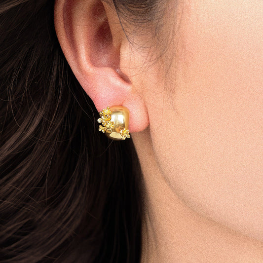 月桂枝下復古耳飾