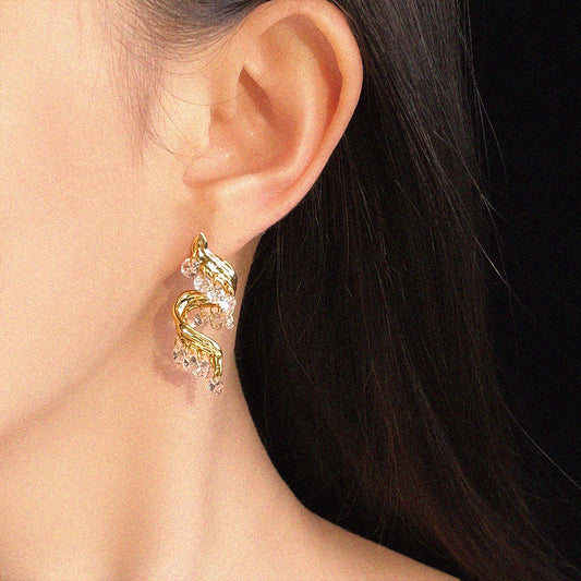 流光藤蔓鋯石耳飾